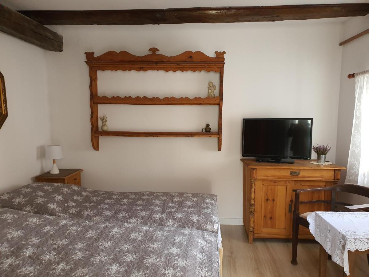 Siedlisko Nad Sapina Hotel Kruklanki Bagian luar foto